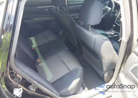 2017 Nissan Altima 2.5 Sr из США, поврежденный, VIN 1N4AL3APXHC174814